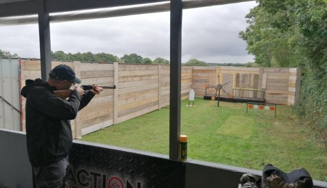 rifle & clay pigeon experience stag do