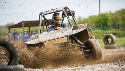 mud buggies stag do