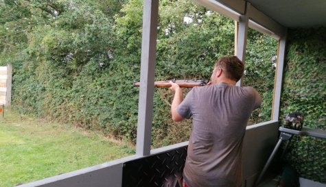 rifle & clay pigeon experience stag do