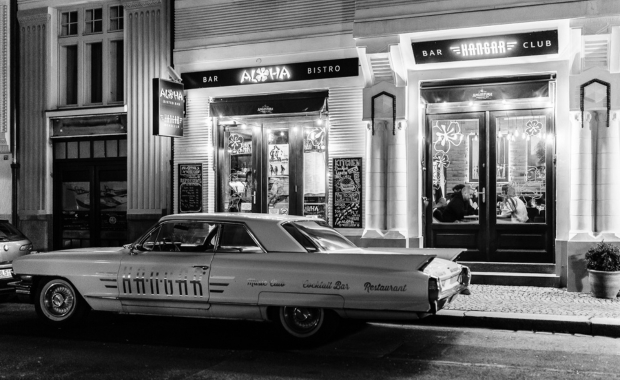 best-bars-in-prague-for-a-stag-aloha-bar