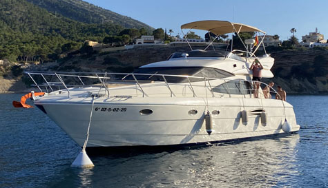 luxury yacht trip